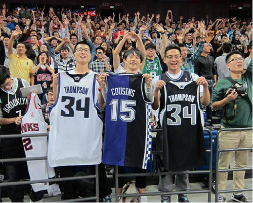 不自觉去对 不自觉去对